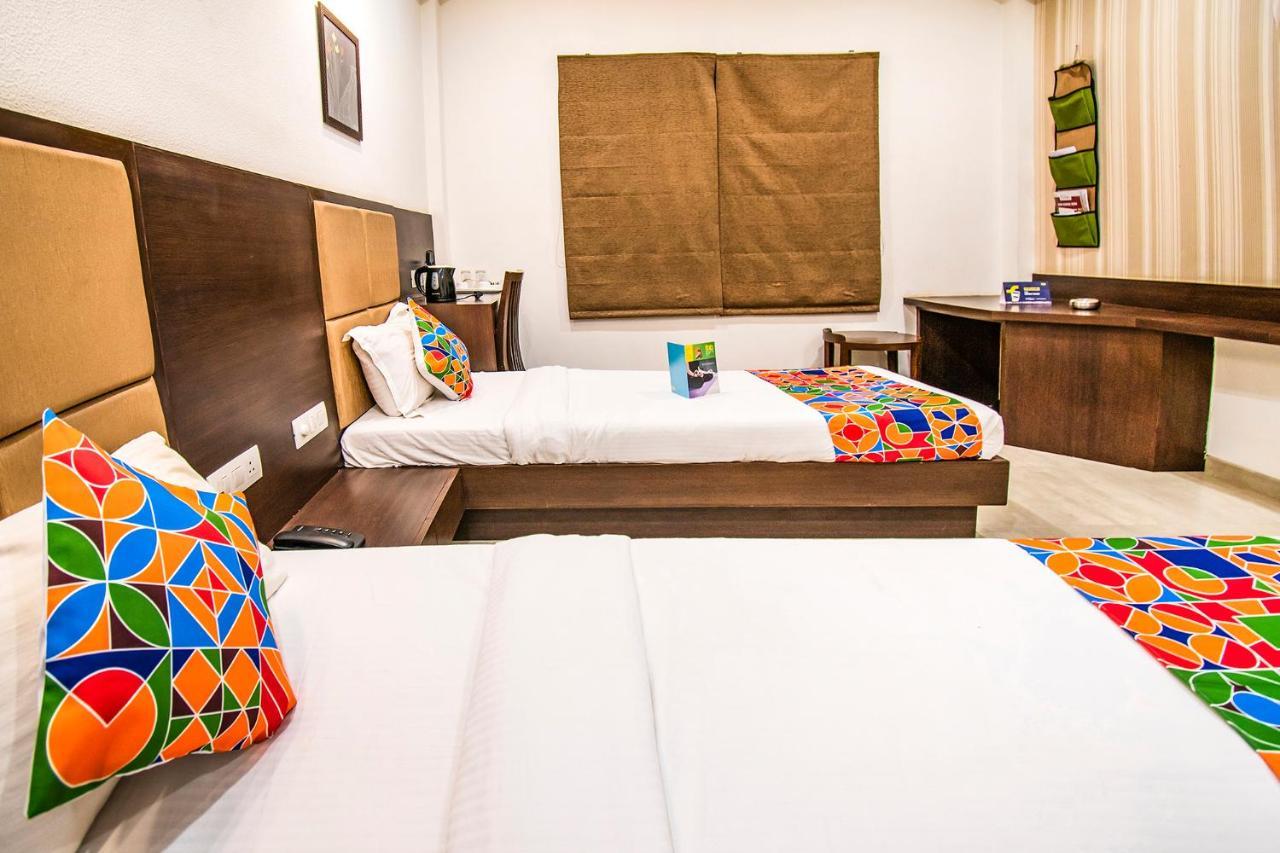 Fabhotel Flora Vastral アーメダバード エクステリア 写真